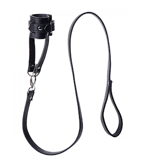 Ball Stretcher With Leash