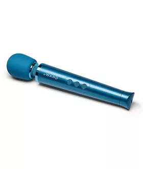 Le Wand Petite Rechargeable Massager
