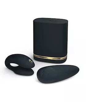 Womanizer And We-vibe Golden Moments Collection