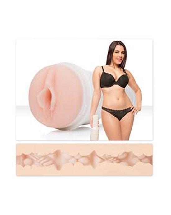 Fleshlight Girls Valentina Nappi Vagina